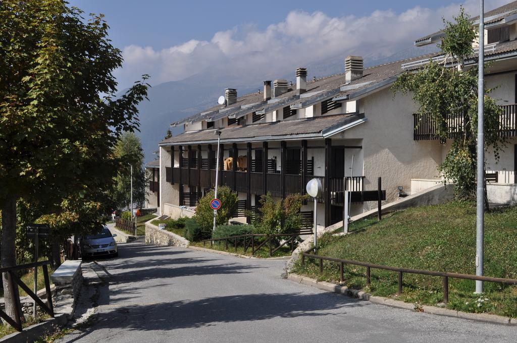 Appartement Rustico Nel Complesso Chapelle à Oulx Extérieur photo